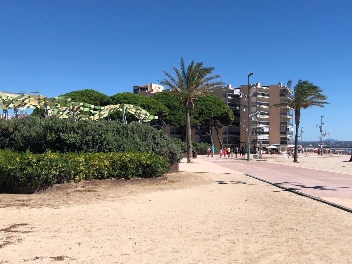Pineda Beach 1A Linea De Mar & Parking La Pineda Exterior photo